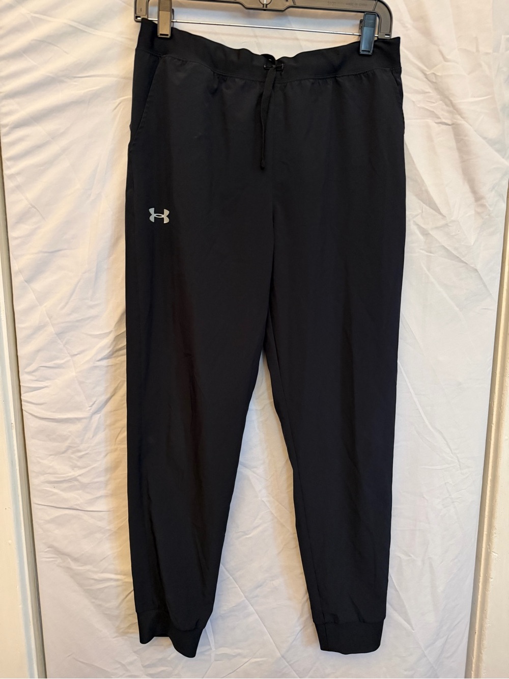 YXL Under Armour Black Athletic Jogger Pants